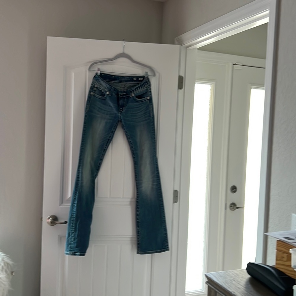 Miss me jeans with accented pockets